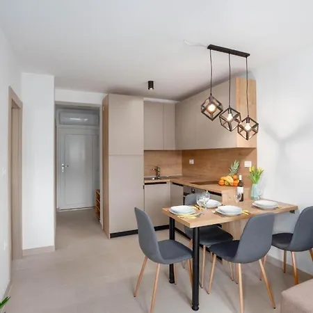 Lejlighed Pilic Marina