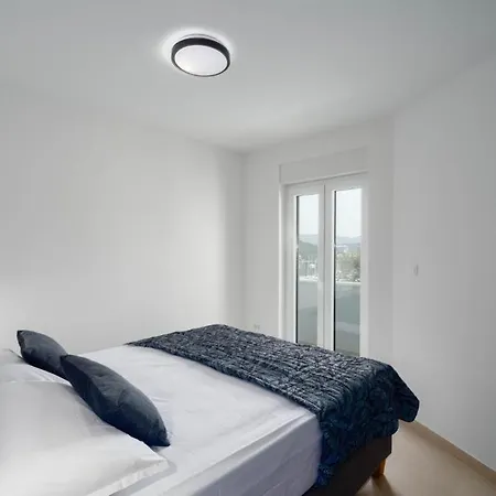Pilic Apartment Marina